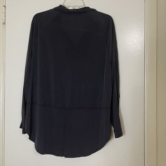 Free People We the Free high low Henley top navy black XS - Picture 5 of 6